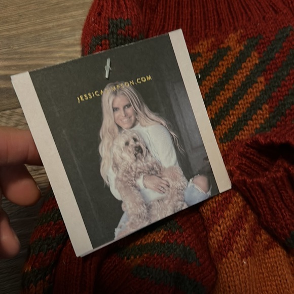 New with tags Jessica Simpson dog sweater M - Picture 3 of 5